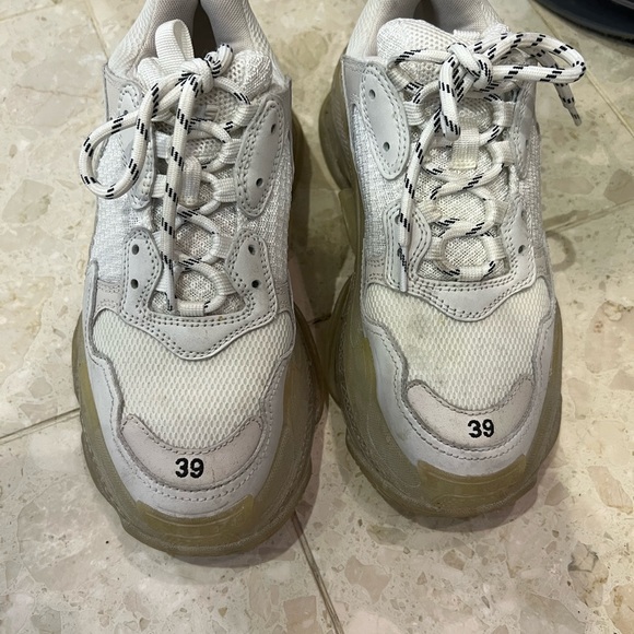 Balenciaga shoes - Picture 2 of 6